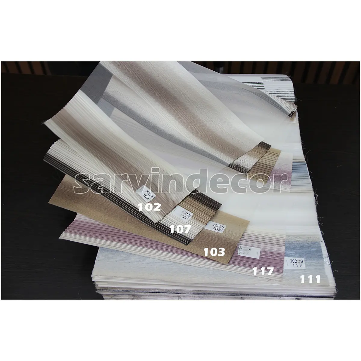 کالیته پرده زبرا x258