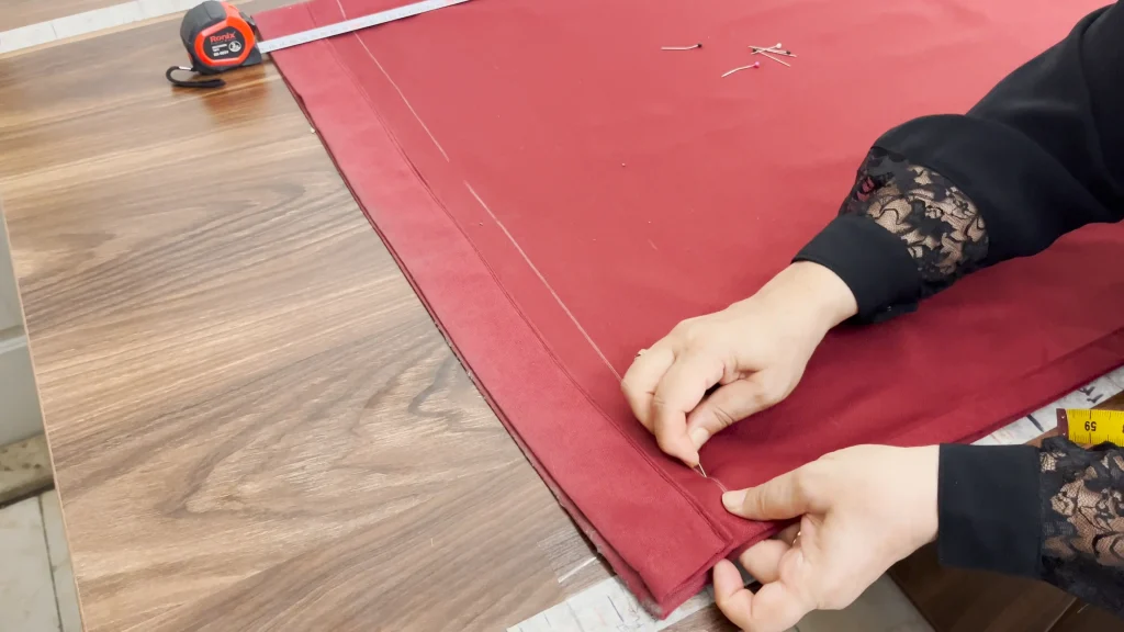 نحوه تنظیم قد پرده پانچ با روش خانگی