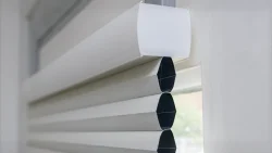 پرده بلک اوت رنگ روشن با خاصیت مسدود کردن نور و مناسب خانه‌های کوچک