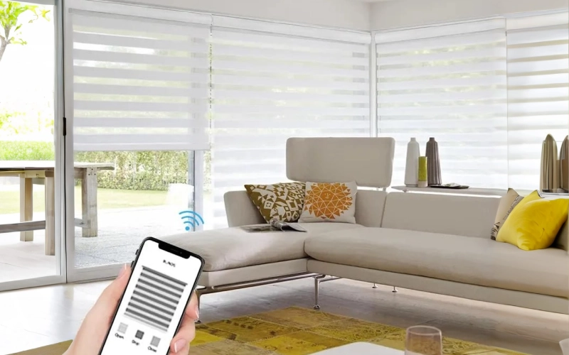 انواع پرده زبرا برقی با موتورهای بی‌صدا و قدرتمند