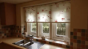 راهنمای انتخاب بهترین جنس پرده آشپزخانه