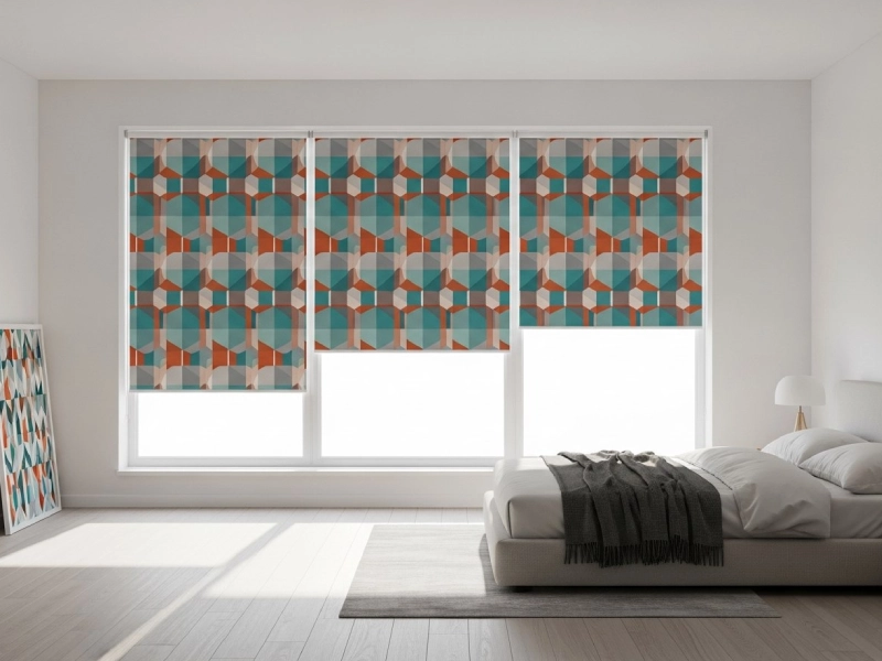 مقایسه پرده طرح دار و پرده ساده برای اتاق خواب از نظر آرامش و زیبایی