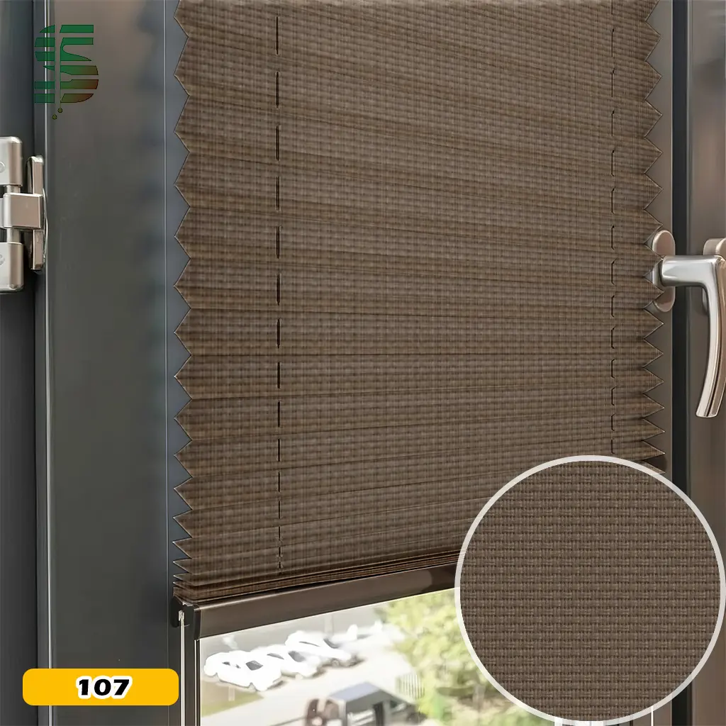 پرده پلیسه بافت دار قهوه ای نورا
