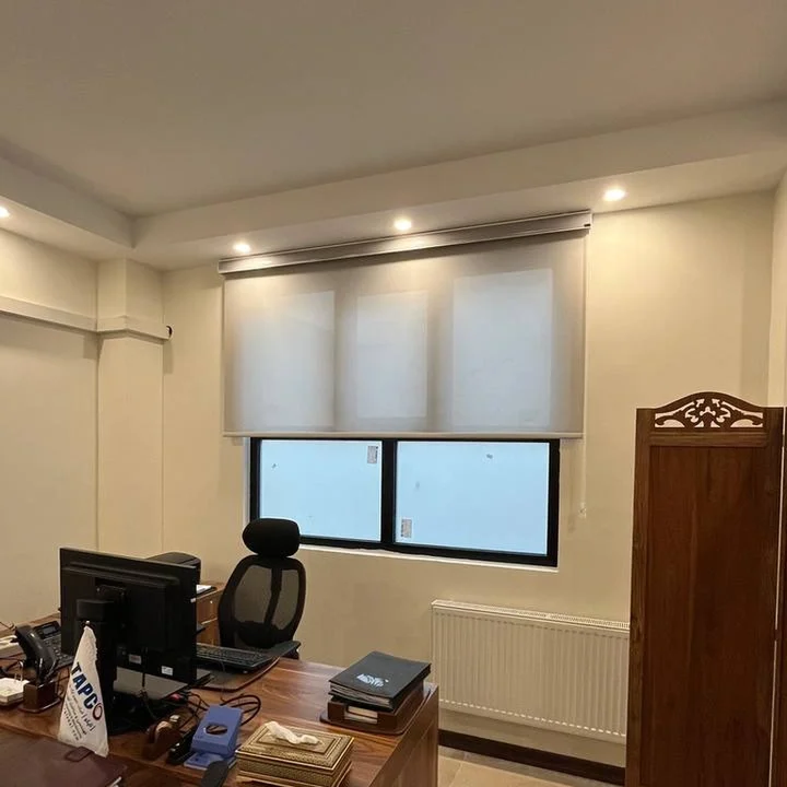 پرده شید اسکرین طوسی روشن