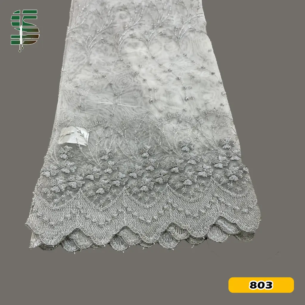 پرده تور لب حاشیه گلدوزی کد ZAFIR - U55434 طوسی
